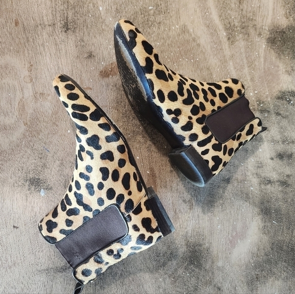 Tory Burch Boots Leopard Print Calf-Hair Chelsea Ankle Bootie 6 - Picture 3 of 15